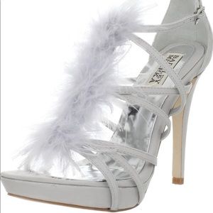 Badgley Mischka Gladys Feather Platform Sandals In Gray Size 8